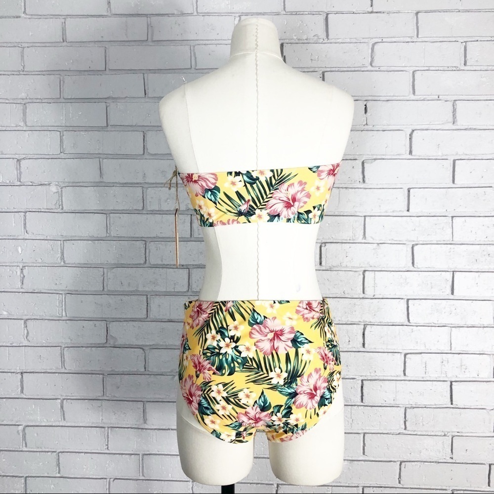 Cabana del Sol Women’s‎ Yellow Floral Bikini - Picture 7 of 10